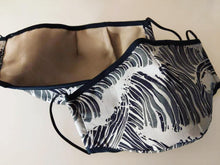 Load image into Gallery viewer, SELECTIVE HA It Comes in Waves Breath Mask