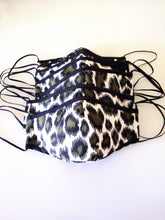 Load image into Gallery viewer, SELECTIVE HA Adult Concrete Jungle Breath Mask